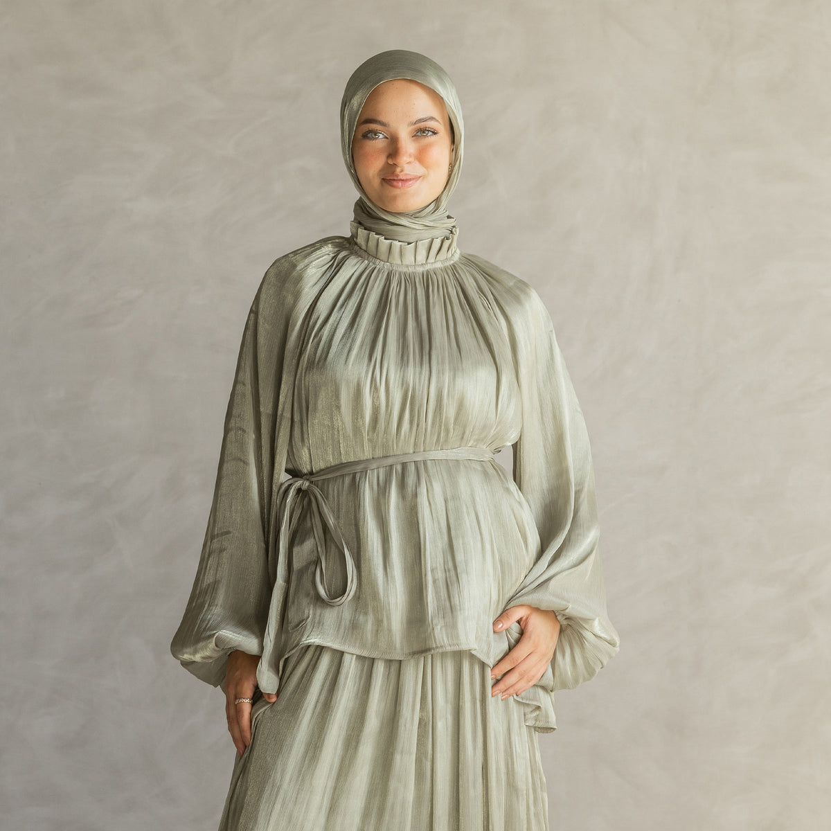Sultana Set in olive