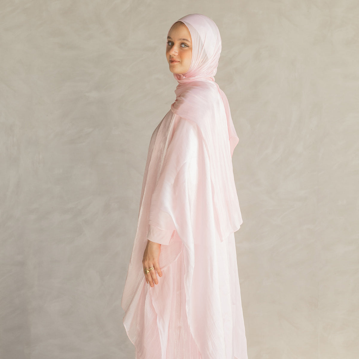 Rayhana Set in Baby Pink