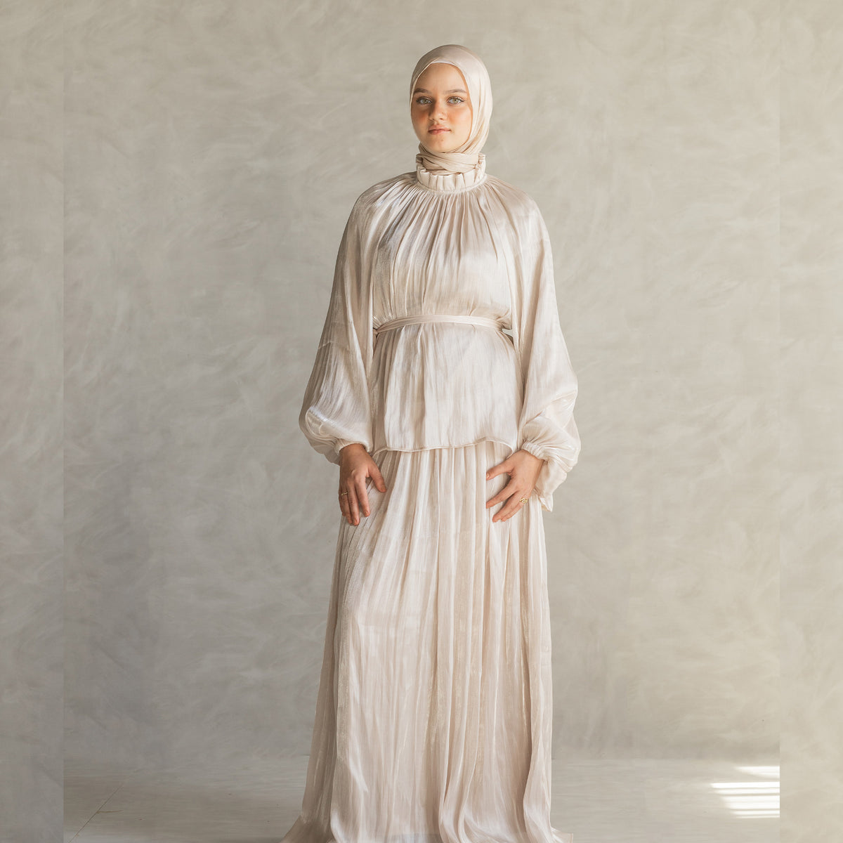 Sultana Set in Beige