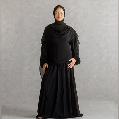 Rownaq Set in Black
