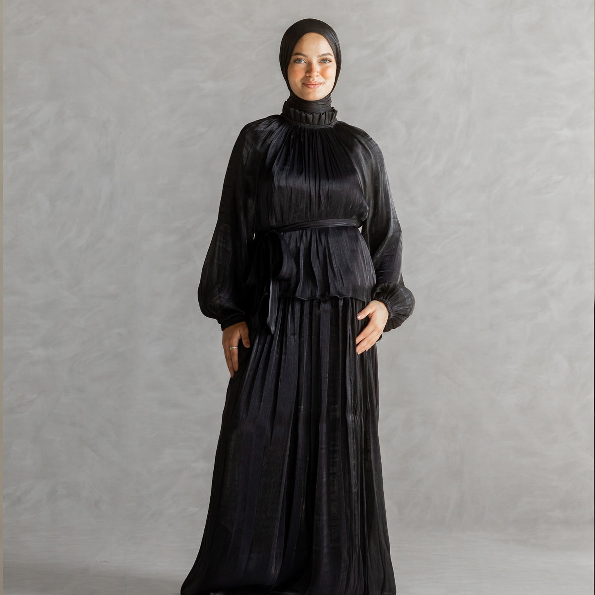 Sultana Set in Black