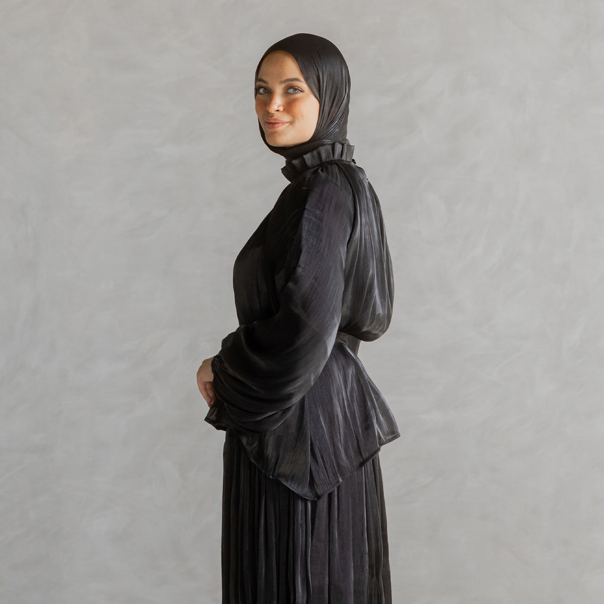 Sultana Set in Black