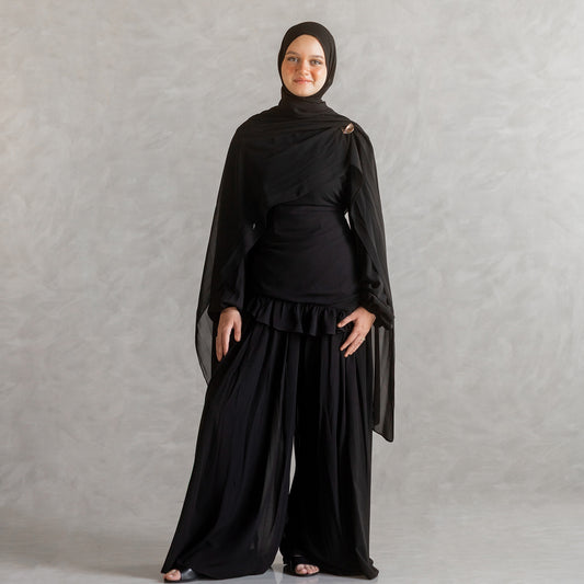 Joud Set in Black