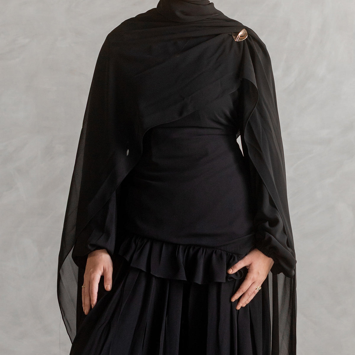 Joud Set in Black