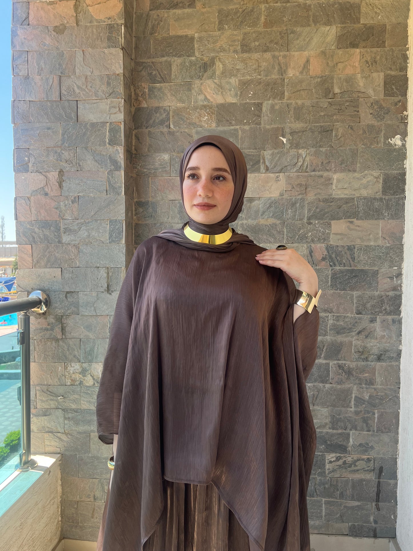 Rayhana - brown