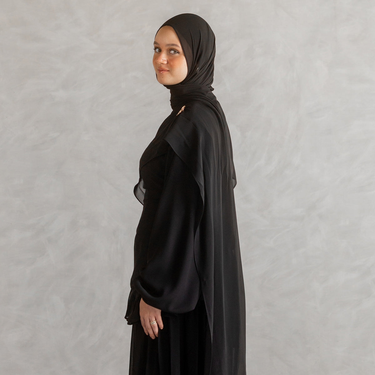 Joud Set in Black